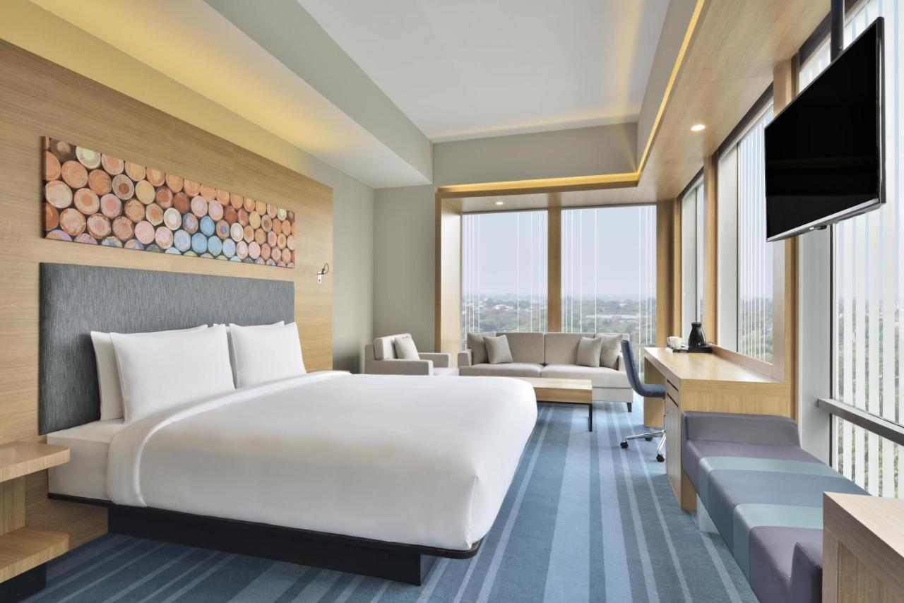 Aloft New Delhi Aerocity Eksteriør bilde