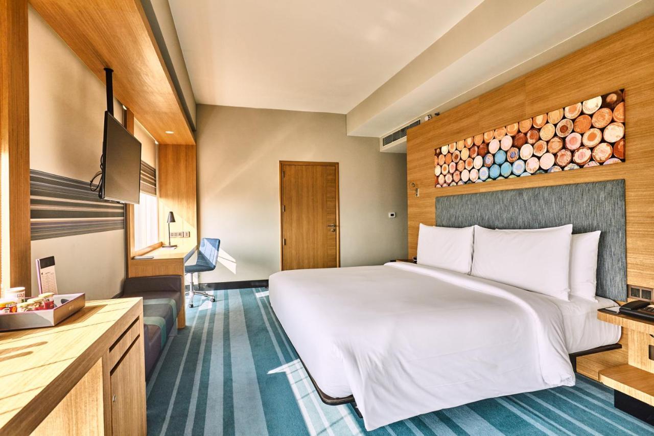 Aloft New Delhi Aerocity Eksteriør bilde