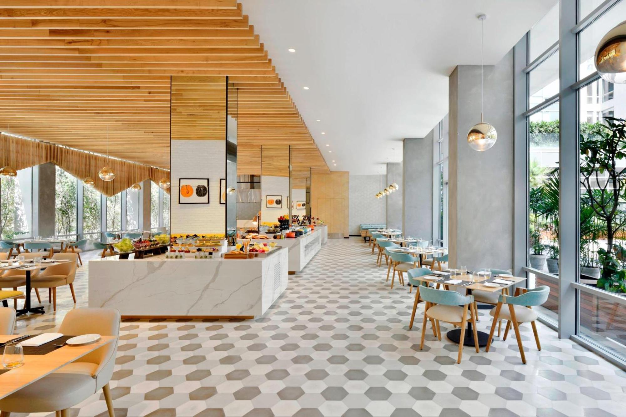 Aloft New Delhi Aerocity Eksteriør bilde The restaurant