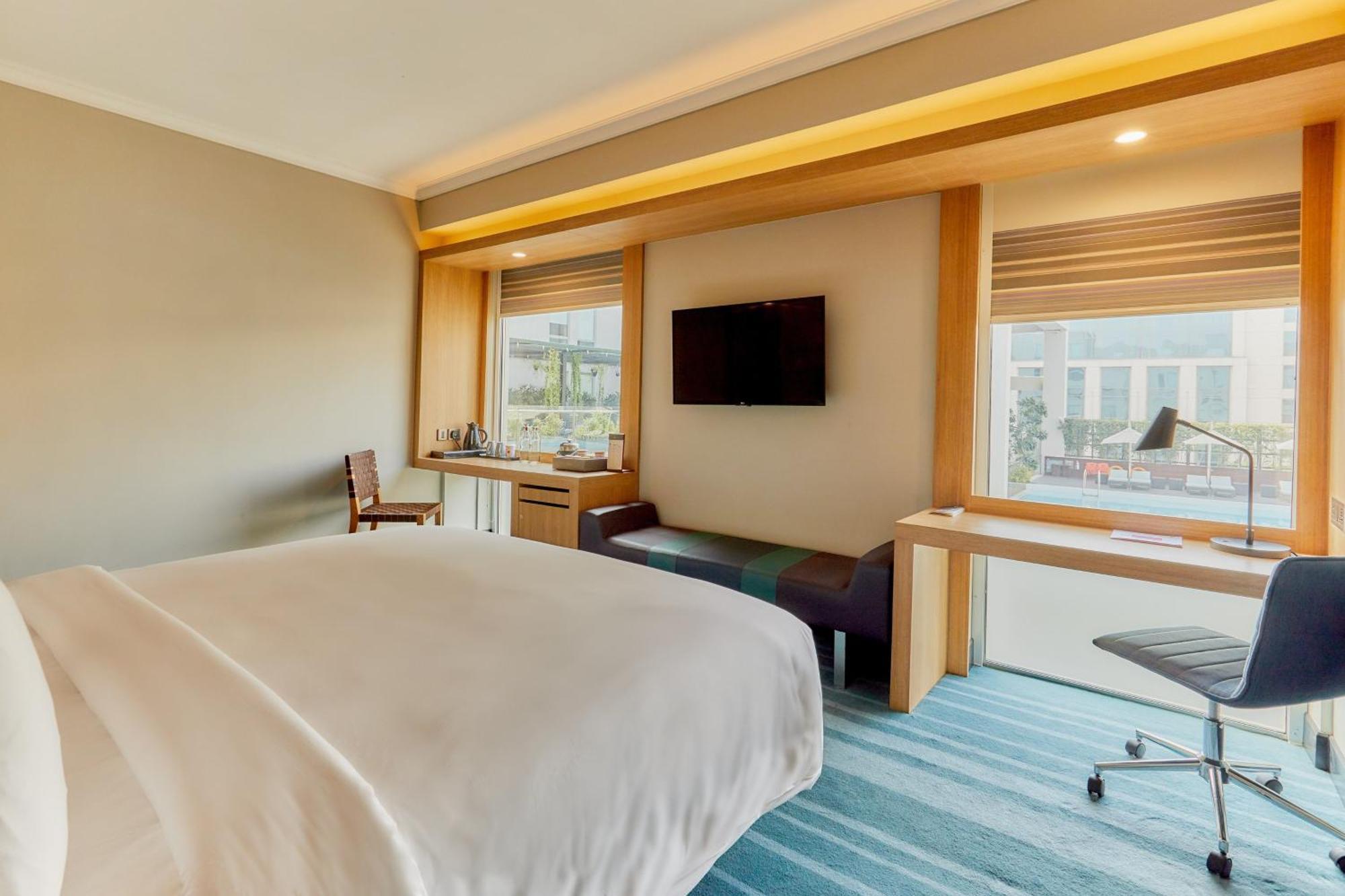Aloft New Delhi Aerocity Eksteriør bilde Deluxe Room
