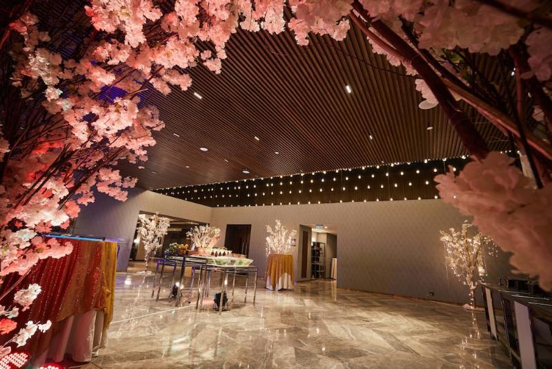 Aloft New Delhi Aerocity Eksteriør bilde The lobby of the hotel